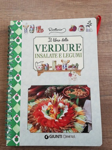Libro delle verdure - il,