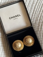 Orecchini chanel perle oro - chanel,