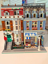 2011 LEGO CREATOR Pet Shop