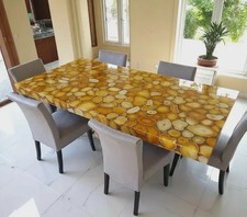 Tavolo da pranzo in agata