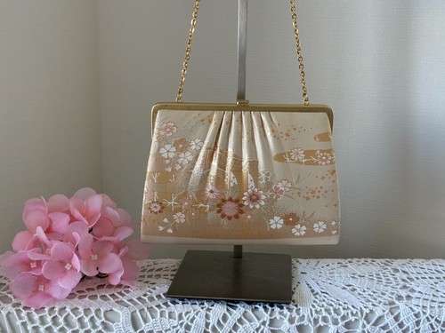 Ottima pochette kimono oro