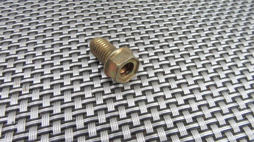 Bullone forato sfiato testata - bullone,