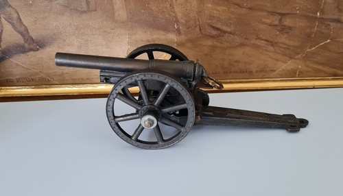 Cannone vintage solido - vintage,