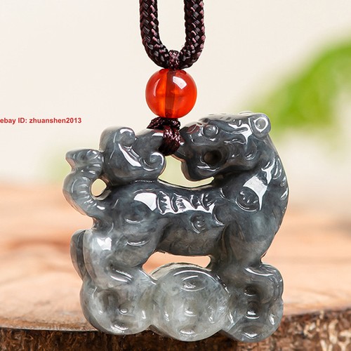 Collana con ciondolo tigre