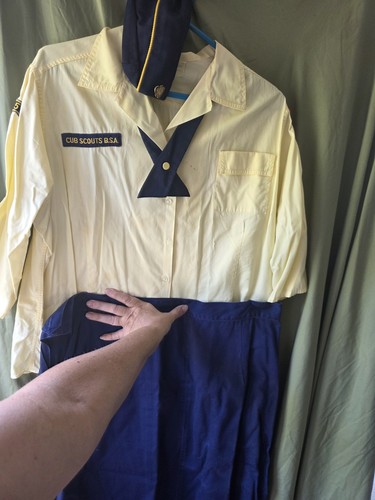 Gonna camicia cravatta