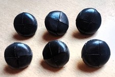 gruppo 6 BOTTONI in pelle /