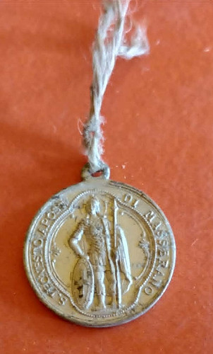 Vecchia medaglietta religiosa