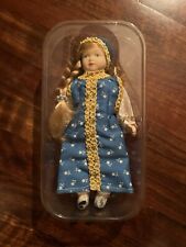 Bambola Di Porcellana Collezione Dal Mondo Fabbri Editori