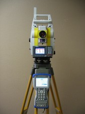 LEICA GEOMAX ZOOM80 CARLSON