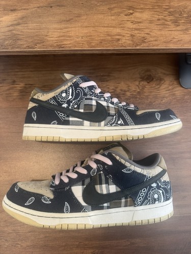 Nike travis scott dark - x,