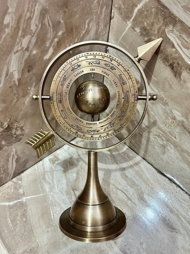 Mappamondo sfera armillare