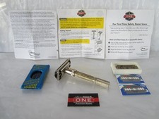 NICE ORIGINAL VINTAGE GILLETTE