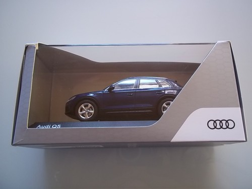Audi quattro blu - quattro, (fy)
