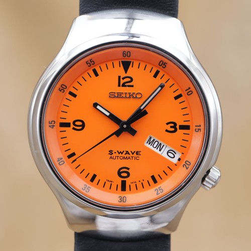 Seiko dead retro future orange - seiko,