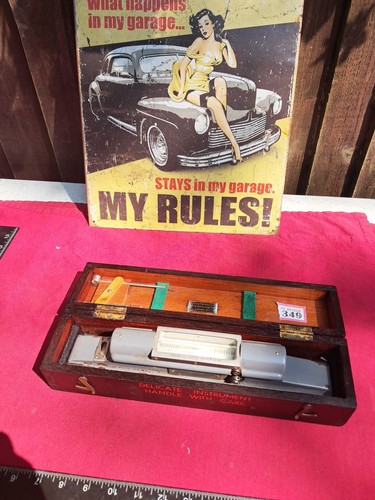 Vintage precision level - level, by