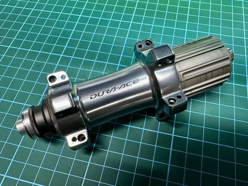 Mozzo posteriore shimano dura - posteriore,