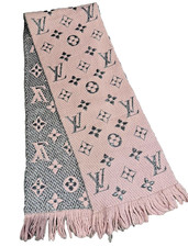 Louis Vuitton Logomania LV