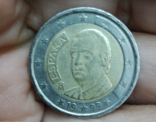 Moneta molto rara - molto,