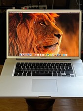 Apple Macbook Pro 17" MID 2010