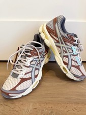 Gel Kayano Like Shoes. Size