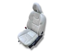 VOLVO V40 Cross Country 526