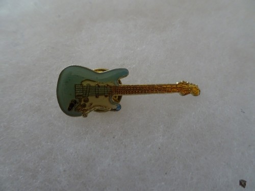 Rock guitar pin fender - rock,