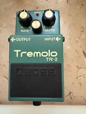 BOSS TR 2 TREMOLO PEDALE EFFETTO PER CHITARRA TR2 Roland 