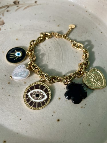 Bracciale catena dorata con - a,