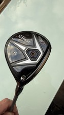 Titleist 915f 3 Reg Flex per