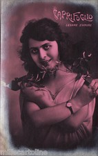 #FLOWERS AND GIRL: HONEYSUCKLE