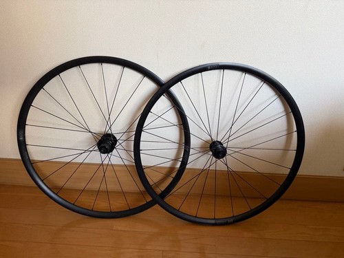 Swiss r470 wheel set - dt,