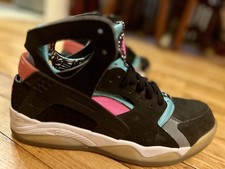 Nike Air Flight Huarache South
