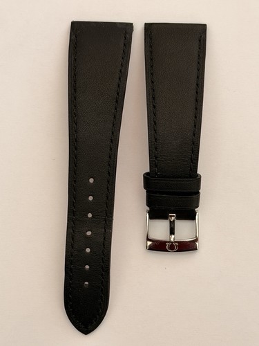 Omega strap 22mm matte black