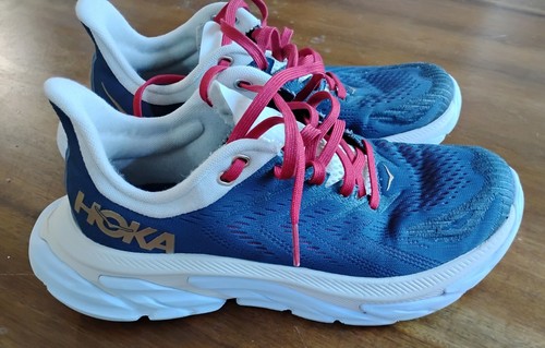 Hoka one clifton edge - one,