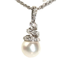 Collana oro diamante Akoya