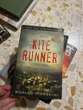 THE KITE RUNNER LIBRI IN LINGUA KHALED HOSSEINI RIVERHEAD 2004
