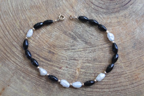 Bracciale con perle chiusura - con, e