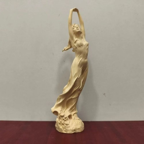 Scultura arte ragazza libera