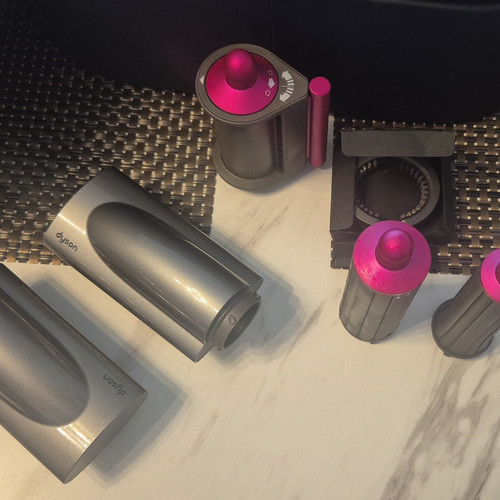 Come nuovo dyson - come, airwrap
