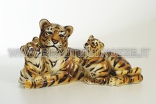 TIGRE CON CUCCIOLI IN CERAMICA