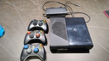 XBOX 360 E , 250 GB, 3 CONTROLLER , 21 GIOCHI ,ALIMENTATORE. COME NUOVA 