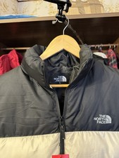 The North Face Mens Nuptse 2