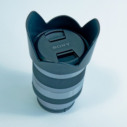 Sony 200mm 5 6 3 - e, oss