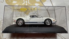Scalextric C2570 1:32 Ford GT