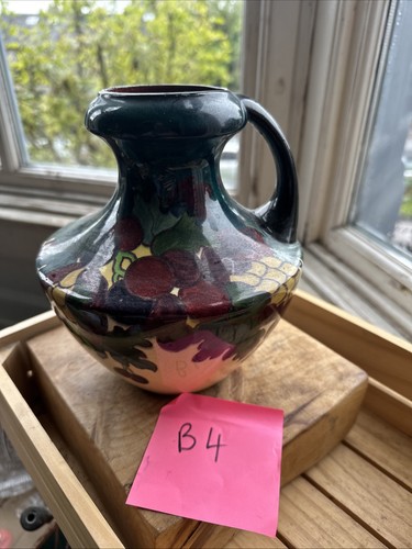 Antico vaso brocca ceramica