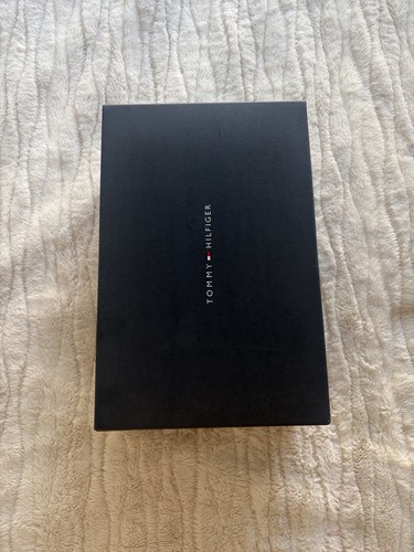 Tommy hilfiger scatola nuova - hilfiger,