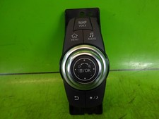 INFINITI Q30 QX30 interruttore radio