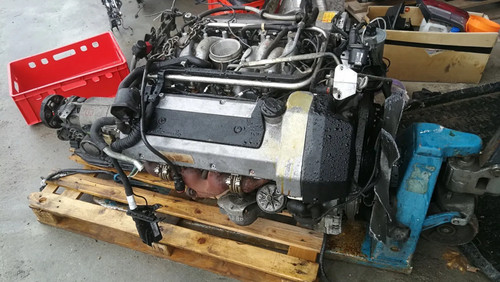 Motore mercedes benz - mercedes-benz, 124
