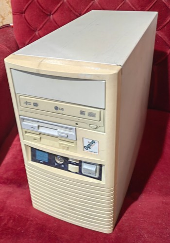 Retro tower pentium - retro, at