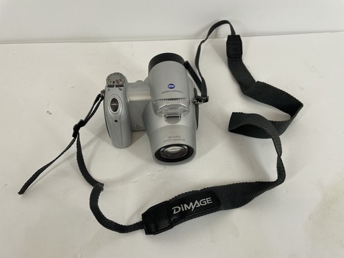 Konica minolta dimage z10 - konica,